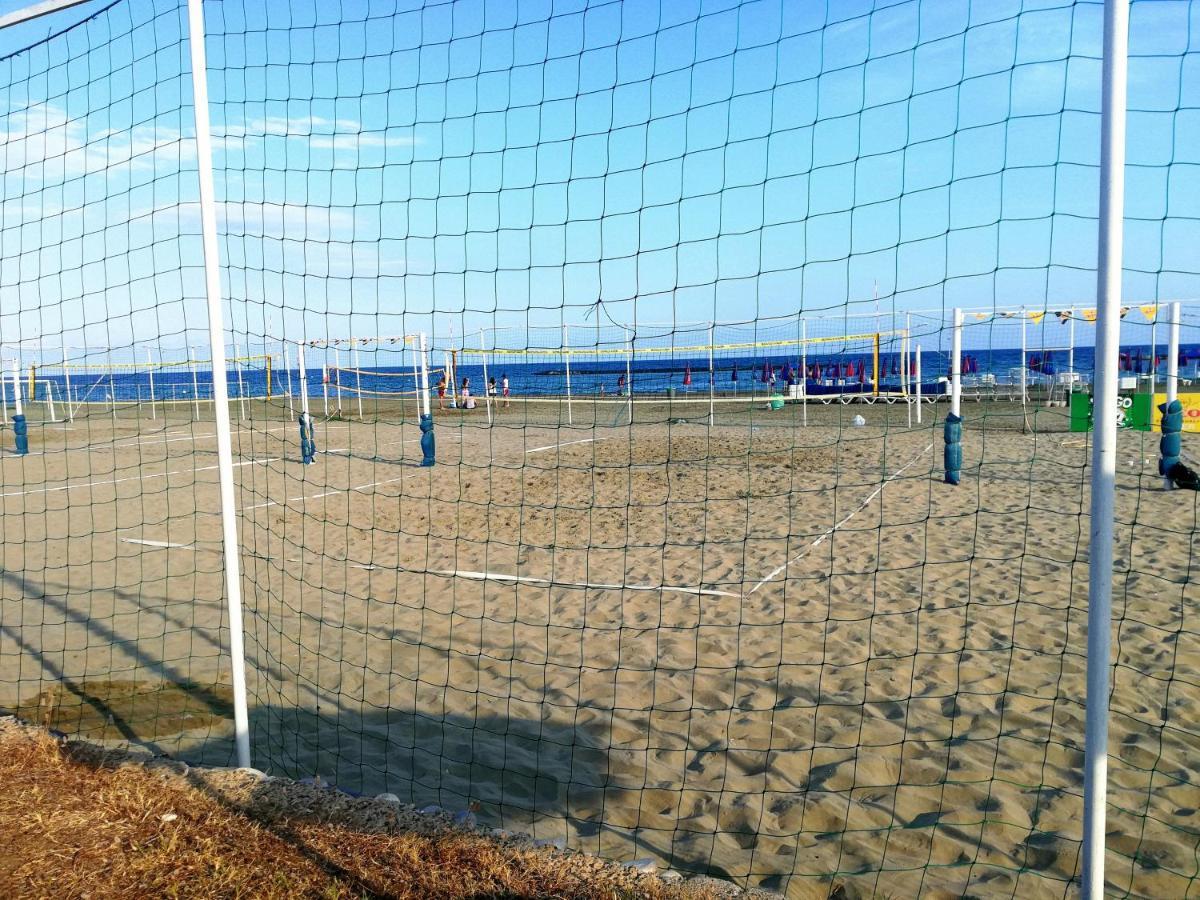 Pylaapts - Apartments Near The Beach 외부 사진